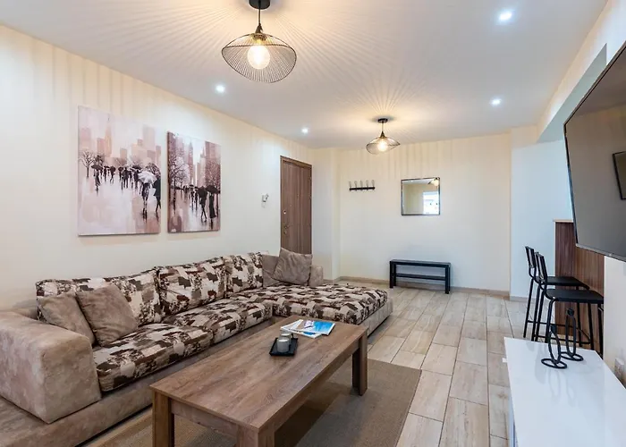 Celeste 3-bedroom In * Larnaca